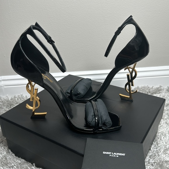 Saint Laurent OPYUM PATENT LEATHER HEELS with Gold hardware size 40EU - Picture 4 of 16